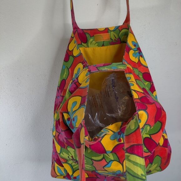 🔥Clearance Bundle 10 for $25  Canvas Tote Bag w/ Bright Tropical Floral Print - Picture 7 of 12